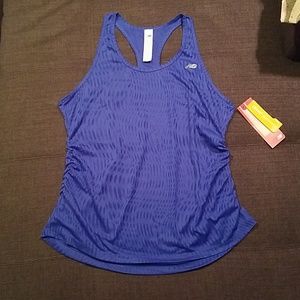 NWT Blue New Balance NB Dry Workout top, XL
